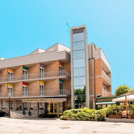 Hotel Augustus Fano Eksteriør billede