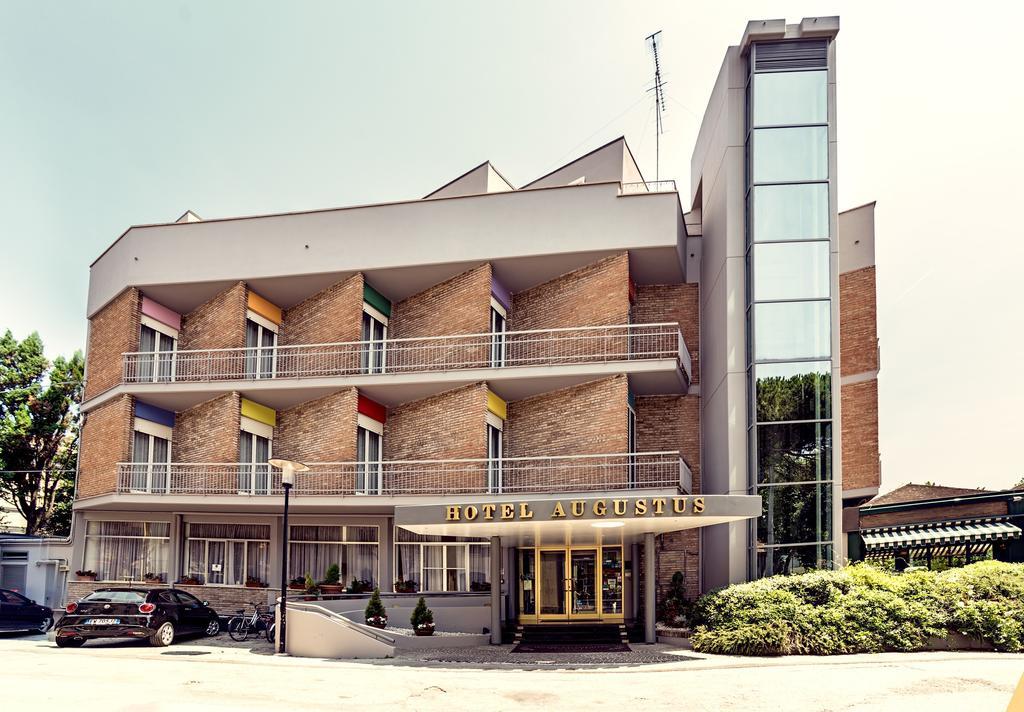 Hotel Augustus Fano Eksteriør billede