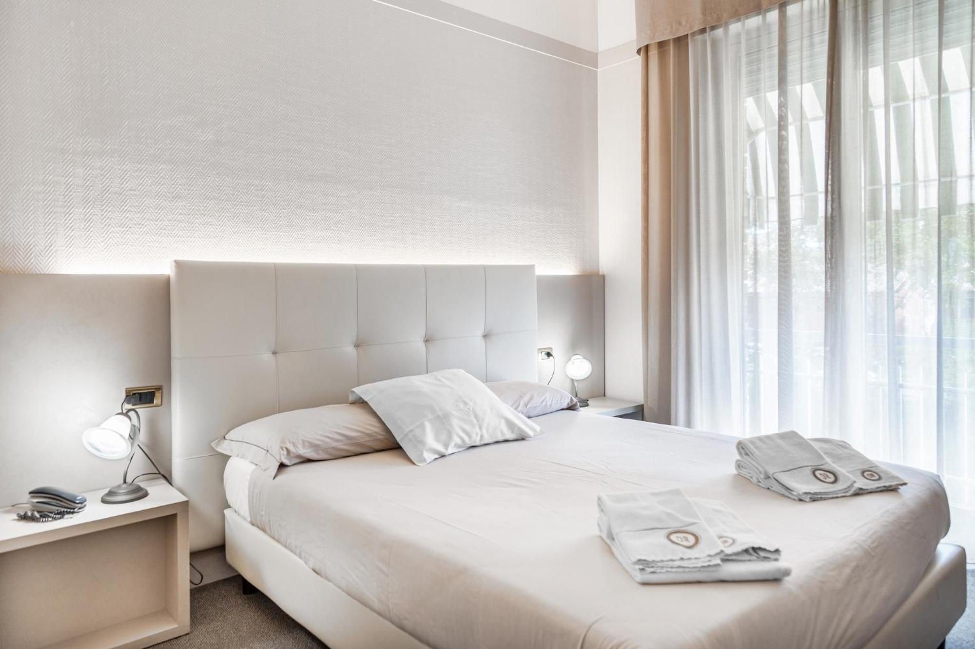 Hotel Augustus Fano Eksteriør billede